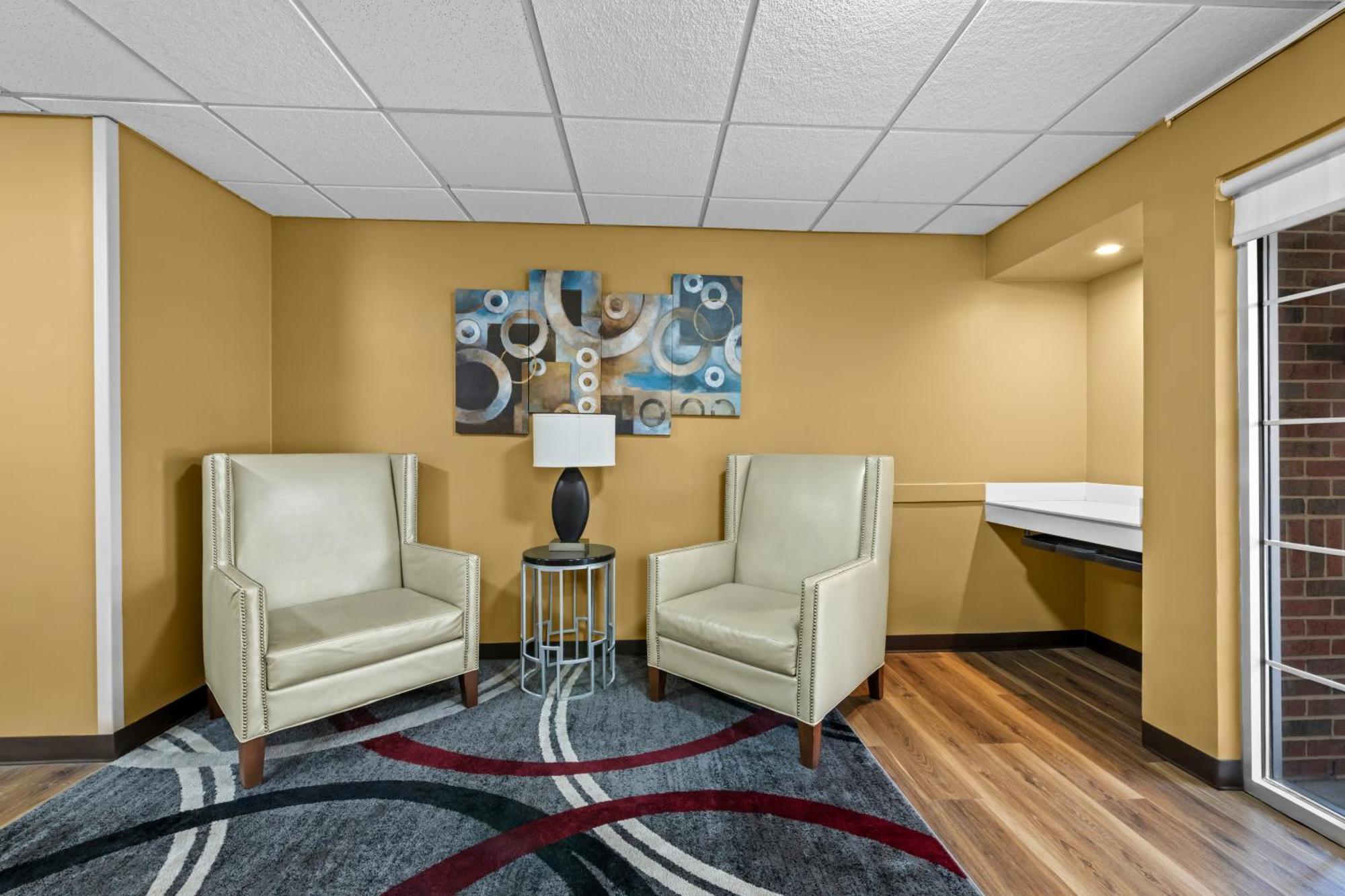Mainstay Suites Charlotte - Executive Park Exterior photo